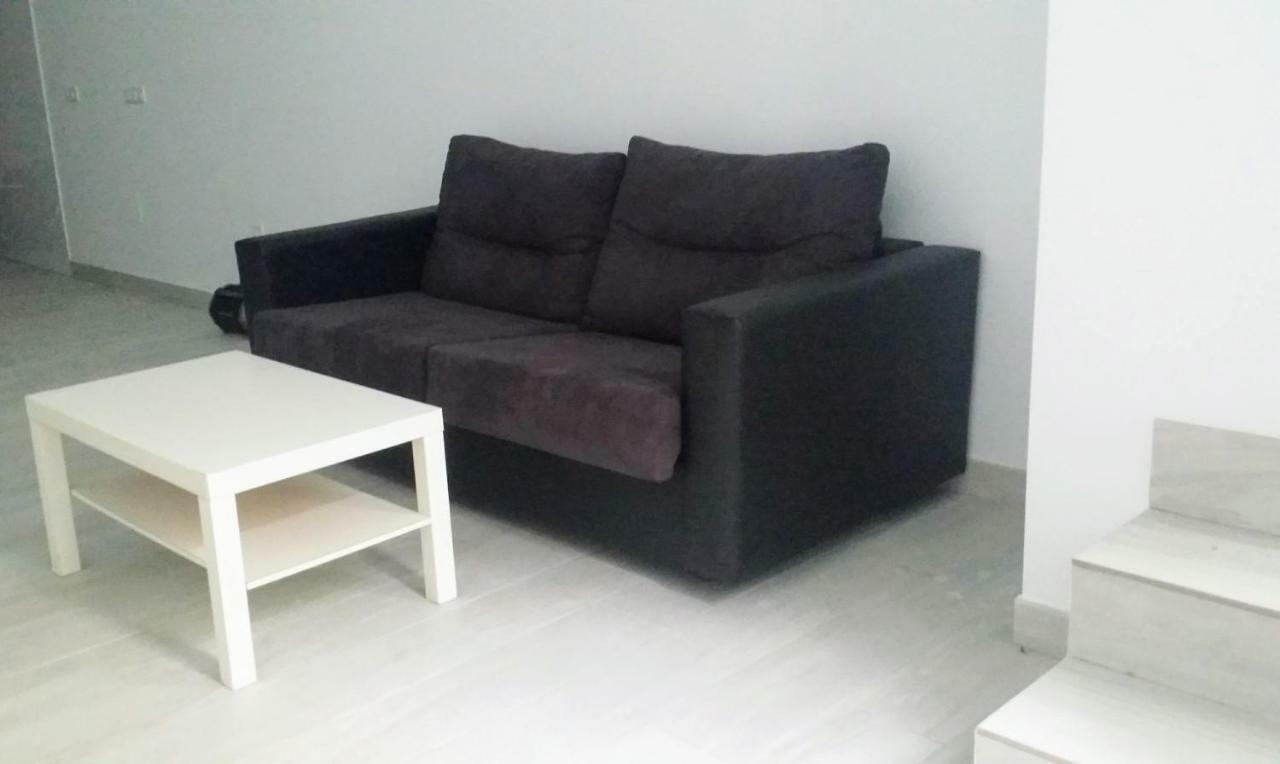 Loft Nerja Centro Apartment ภายนอก รูปภาพ